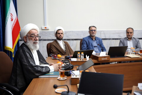 تصاویر/ دیدار مدیرعامل بانک قرض الحسنه مهر ایران با مسئول دبیرخانه شورای عالی حوزه‌های علمیه