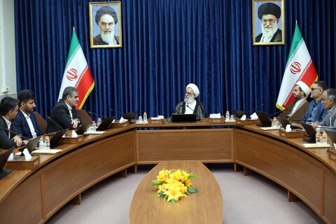 تصاویر/ دیدار مدیرعامل بانک قرض الحسنه مهر ایران با مسئول دبیرخانه شورای عالی حوزه‌های علمیه