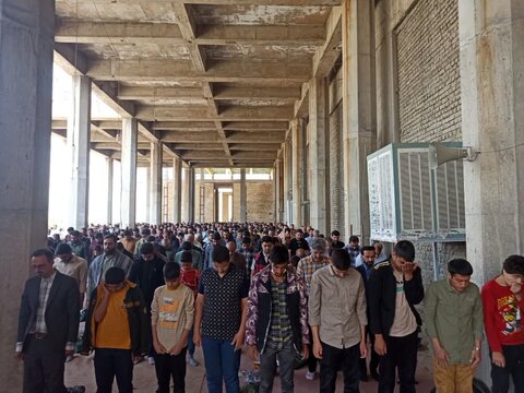 تصاویر/نماز عبادی سیاسی جمعه کاشان