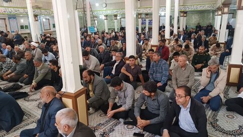 تصاویر/ اقامه نماز جمعه ماکو