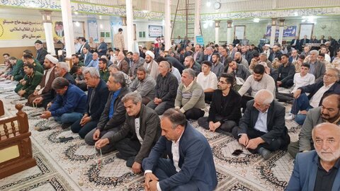 تصاویر/ اقامه نماز جمعه ماکو