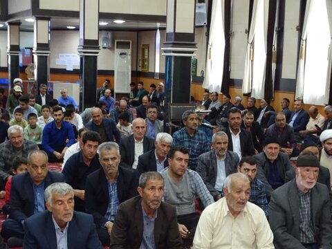 تصاویر/ اقامه نماز جمعه شهر چهاربرج