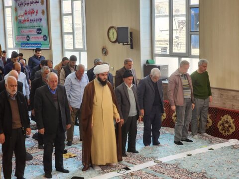 تصاویر/ اقامه نماز جمعه شهرستان چایپاره
