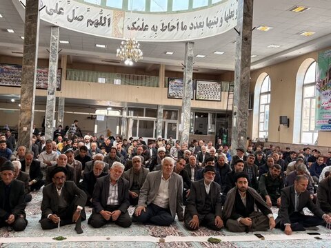 تصاویر/ اقامه نماز جمعه شهرستان چایپاره