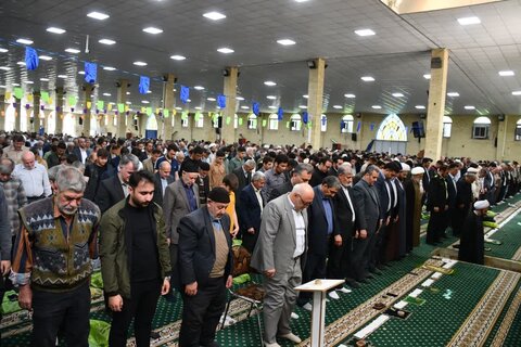 تصاویر/ اقامه نماز جمعه شهرستان خوی