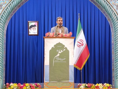 آیین عبادی سیاسی نمازجمعه بوشهر به روایت تصاویر