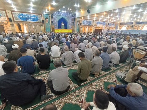 آیین عبادی سیاسی نمازجمعه بوشهر به روایت تصاویر