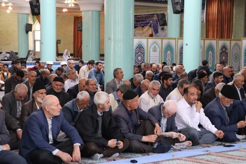 تصاویر/ اقامه نماز جمعه تکاب