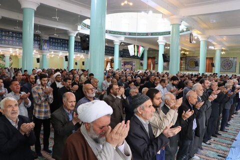 تصاویر/ اقامه نماز جمعه تکاب