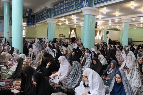 تصاویر/ اقامه نماز جمعه تکاب