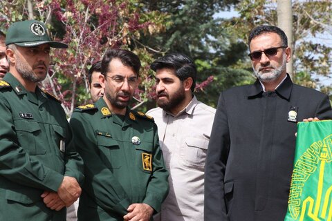 تصاویر/ استقبال مردم خونگرم مهاباد از کاروان زیر سایه خورشید