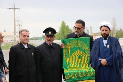 تصاویر/ حضور کاروان زیر سایه خورشید در سلماس