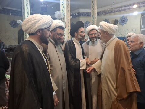 تصاویر/ حضور نماینده ولی فقیه درکاشان درسالگردشهادت آیت الله سلیمانی