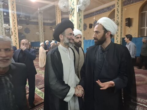 تصاویر/ حضور نماینده ولی فقیه درکاشان درسالگردشهادت آیت الله سلیمانی