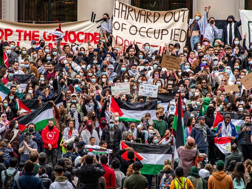 Estudiantes musulmanes y judíos de Harvard: "Somos víctimas de explotación política por parte de EE.UU."