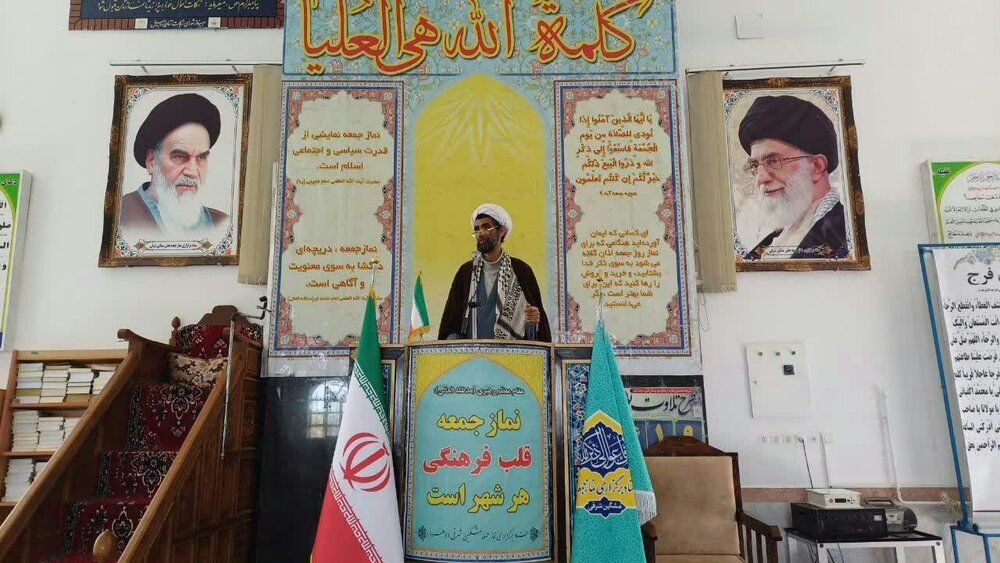 رسالت معلمی با معیارهای مادی قابل سنجش نیست