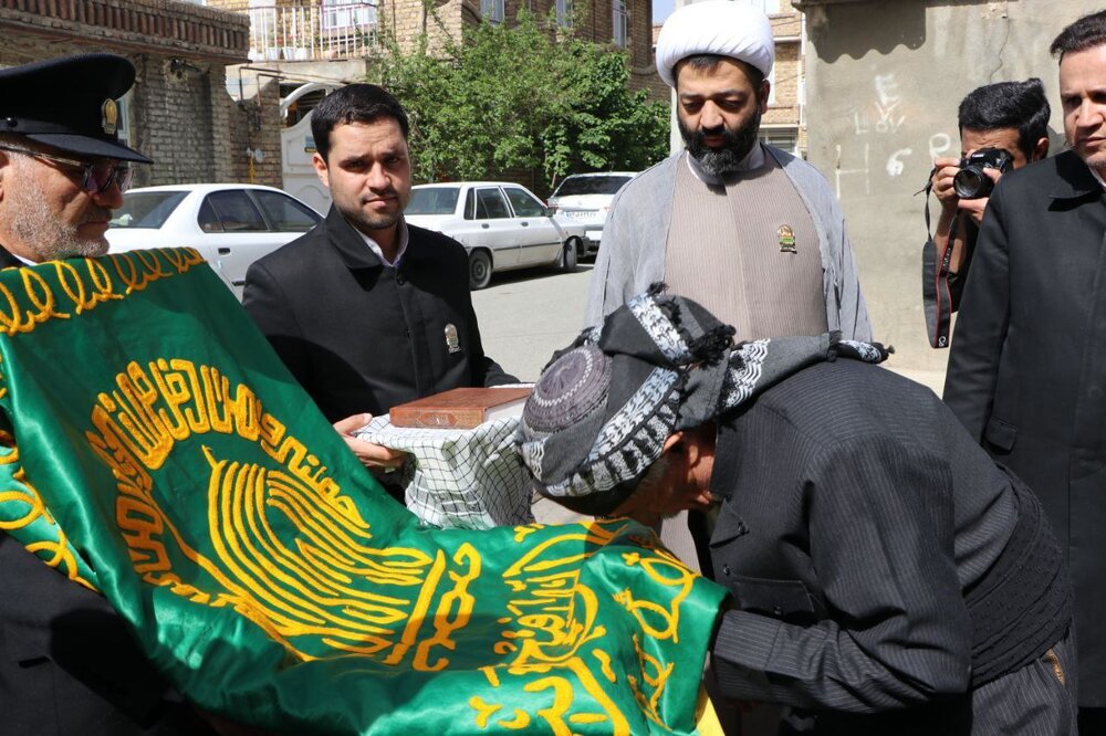 فیلم| حضور کاروان زیر سایه خورشید در جمع مردم اهل سنت اشنویه