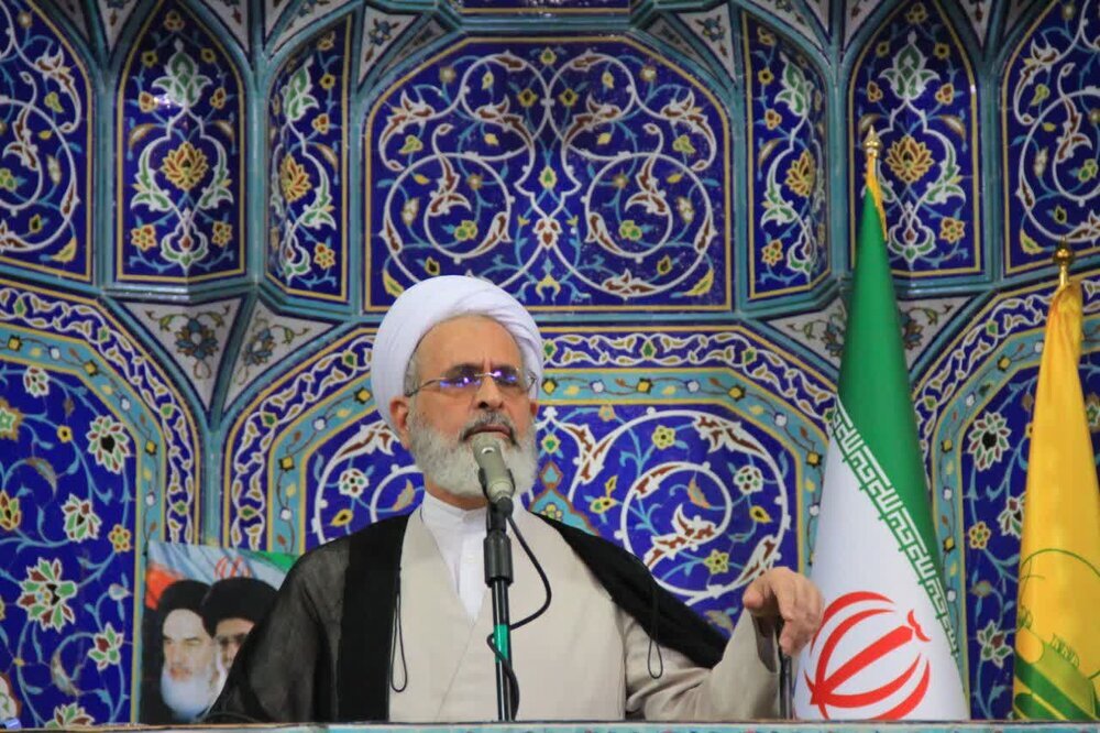 آية الله الأعرافي يُعلن عن كشف النقاب عن ٥٠ عملاً علمياً في مؤتمر الذكرى المئوية لإعادة تأسيس الحوزة العلمية في قم