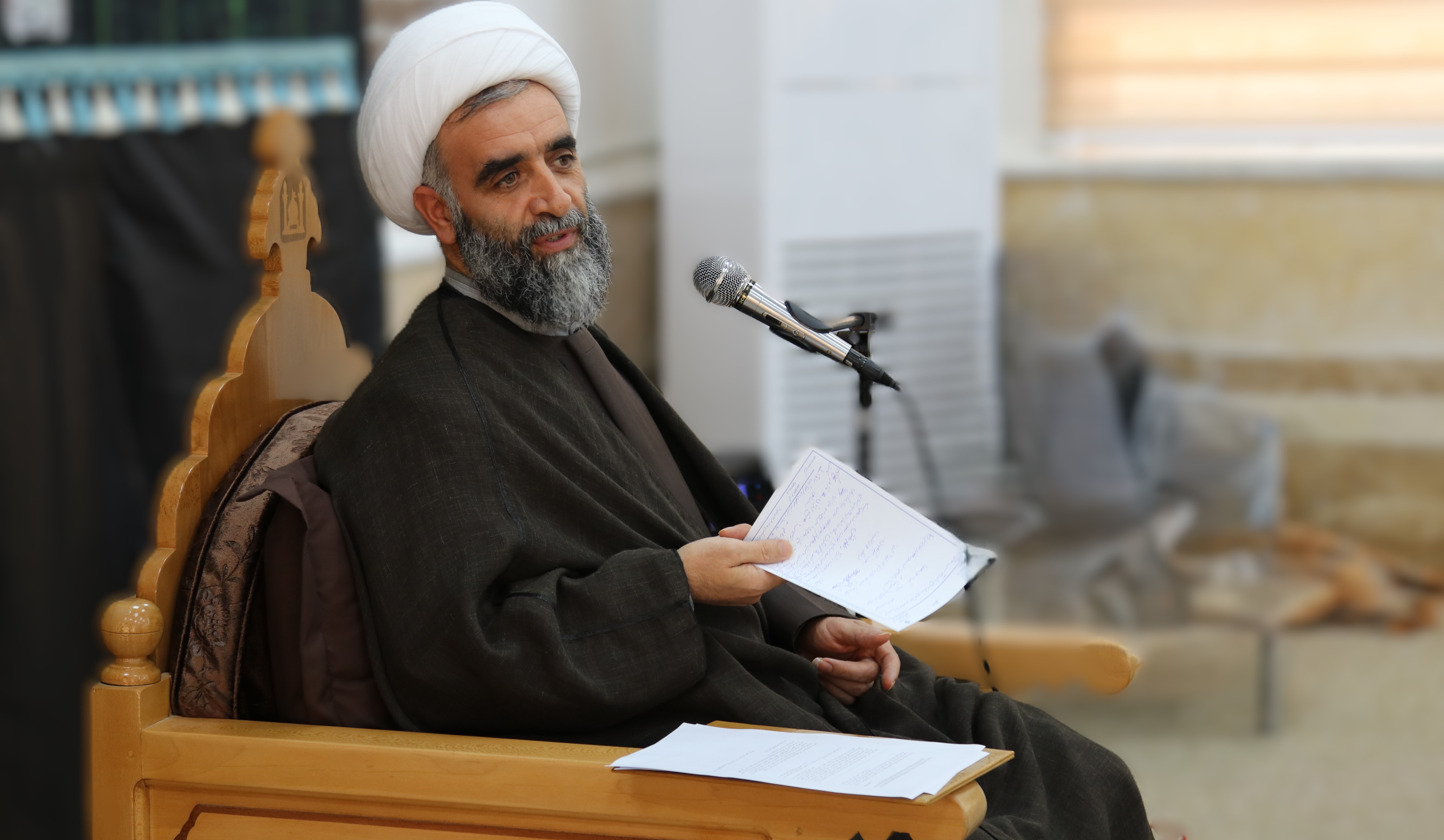 حوزه‌های علمیه، عهده‌دار معماری شخصیت انسان براساس قرآن هستند