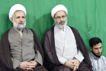 تصاویر/ تقدیر از اساتید و طلاب موفق مدرسه علمیه شهید ثانی(ره)