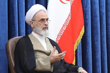 امام خمینی(ره) اندیشه تمدنی را از حوزه علمیه قم صادر کردند
