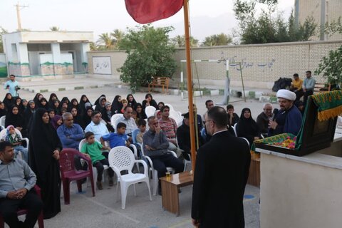 تصاویر/ تجلیل از معلمان با حضور خدام رضوی