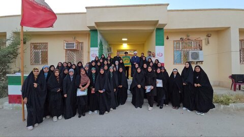 تصاویر/ تجلیل از معلمان با حضور خدام رضوی