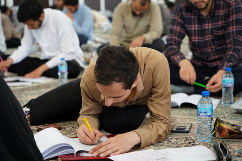 تصاویر/ برگزاری آزمون استعداد‌های برتر طلاب کشور