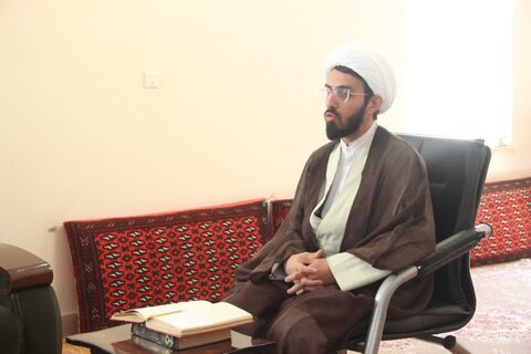 تصاویر /بر گزاری امتحانات اساتید از سه استان زنجان ، گیلان و قزوین در مرکز مدیریت حوزه علمیه استان قزوین برگزارشد