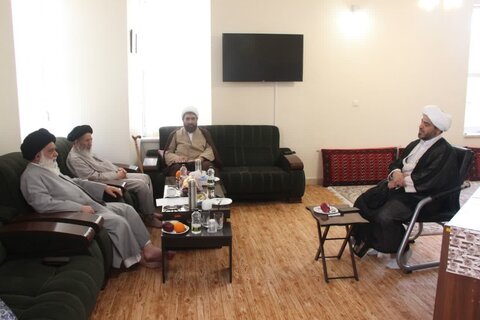 تصاویر /بر گزاری امتحانات اساتید از سه استان زنجان ، گیلان و قزوین در مرکز مدیریت حوزه علمیه استان قزوین برگزارشد