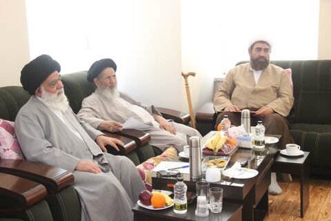 تصاویر /بر گزاری امتحانات اساتید از سه استان زنجان ، گیلان و قزوین در مرکز مدیریت حوزه علمیه استان قزوین برگزارشد