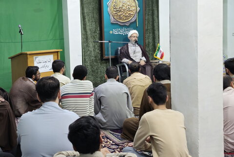 تصاویر/ تقدیر از اساتید و طلاب موفق مدرسه شهید ثانی(ره)