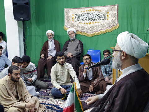 تصاویر/ تقدیر از اساتید و طلاب موفق مدرسه شهید ثانی(ره)