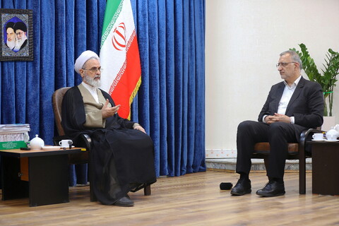 تصاویر/ دیدار شهردار تهران با آیت الله اعرافی