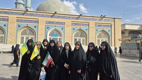 تصاویر/اردوی زیارتی قم و جمکران ویژه طلاب مدرسه علمیه الهیه ساوه