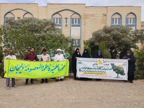 تصاویر/پویش کاشت درخت به مناسبت دهه کرامت در دلیجان