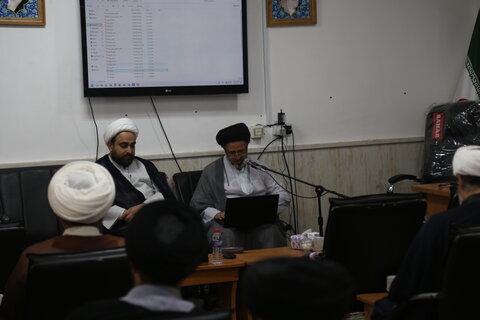 تصاویر/نشست مدیران مدارس علمیه خوزستان