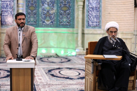 تصاویر / تجلیل شاگردان از استاد حوزه