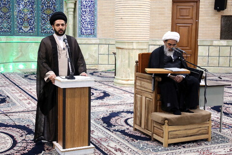 تصاویر / تجلیل شاگردان از استاد حوزه