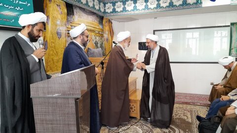 مراسم تکریم و تجلیل اساتید