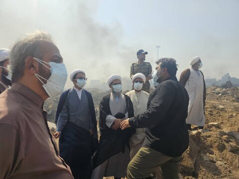 تصاویر/ بازید مدیر حوزه علمیه استان هرمزگان از اسکله شهید رجایی بندرعباس