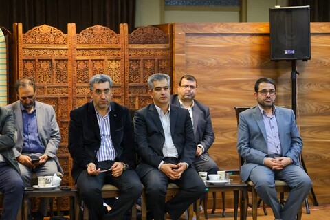 تصاویر/ دیدار مدیران و کارگزاران حج تمتع استان آذربایجان شرقی با امام جمعه تبریز