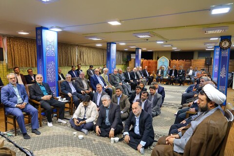 تصاویر/ دیدار مدیران و کارگزاران حج تمتع استان آذربایجان شرقی با امام جمعه تبریز