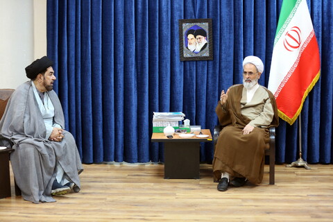 تصاویر/ دیدار جمعی از علمای شیعه هندوستان با آیت الله اعرافی