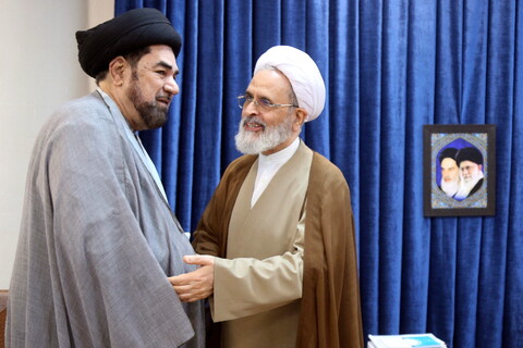 تصاویر/ دیدار جمعی از علمای شیعه هندوستان با آیت الله اعرافی