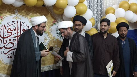 حوزہ علمیہ الولایہ میں یومِ معلم کی مناسبت سے پُروقار تقریب کا انعقاد/ اساتذہ کو خراجِ تحسین