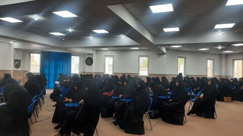 تصاویر/ جلسه اخلاق طلاب مدرسه علمیه الزهرا (س) ارومیه