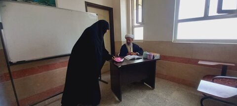 تصاویر/جشن روز دختر همراه با تجلیل از اساتید مدرسه علمیه فاطمه المعصومه دلیجان