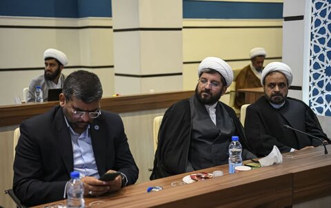 تصاویر| نشست مشترک شورای فرهنگ عمومی و توسعه قرآنی فارس