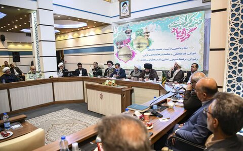 تصاویر| نشست مشترک شورای فرهنگ عمومی و توسعه قرآنی فارس